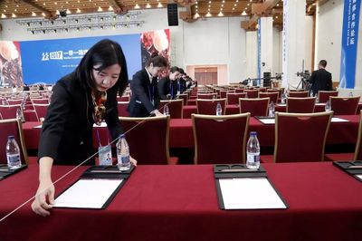 急速36小时——记第二届文博会甘肃会展中心有限责任公司会议服务保障团队摄影服务